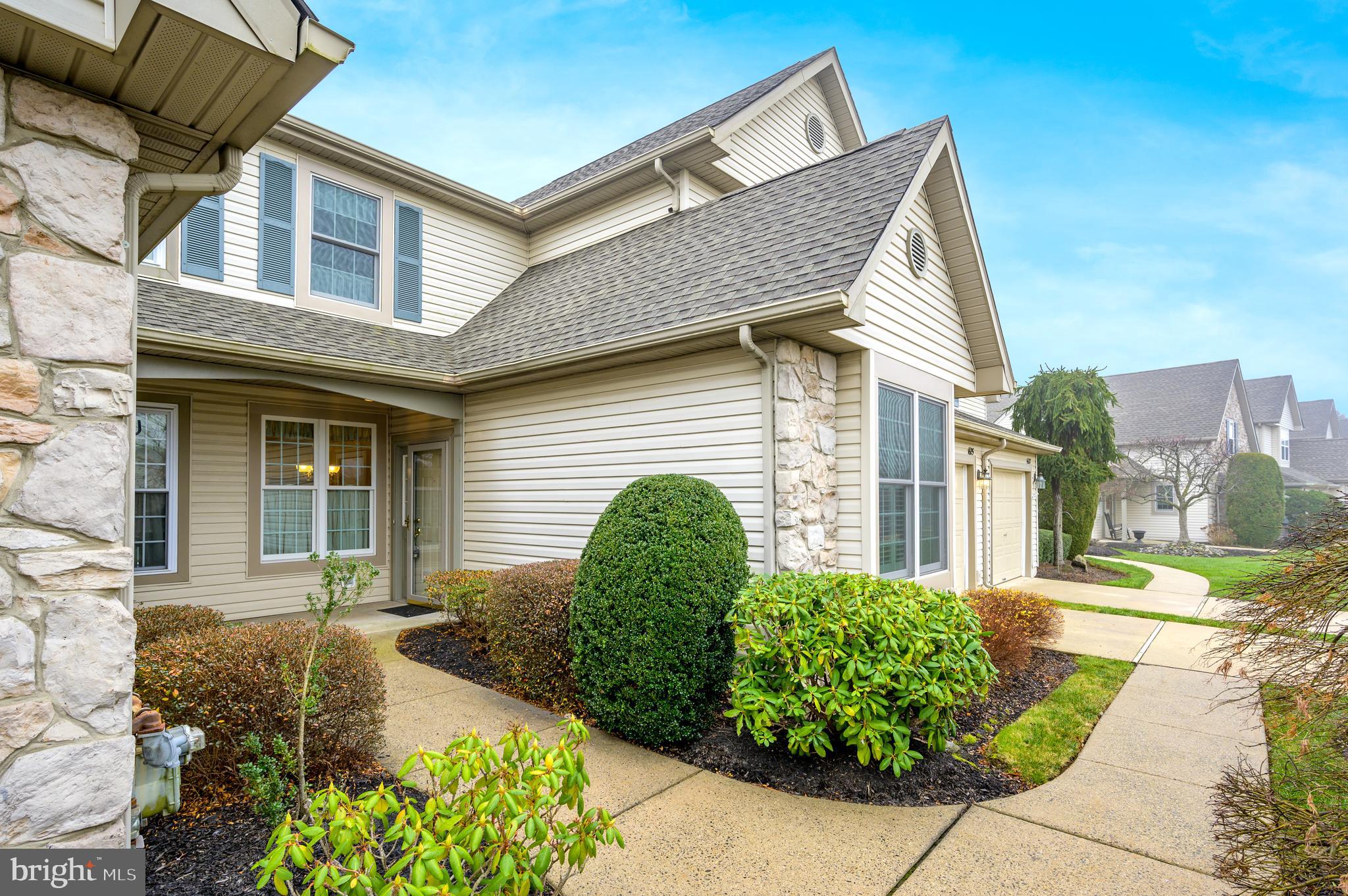 1625 Yorktown Road, Unit 52 Jamison, PA 18929 - Photo 2 of 23 Exterior Front