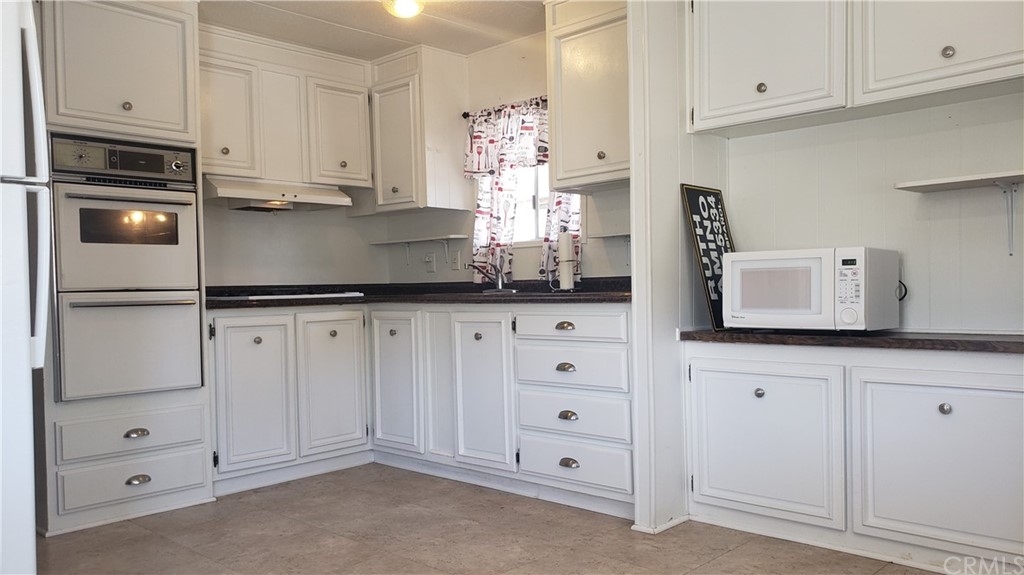 4000 Pierce Street, Unit 304 Riverside, CA 92505 - Photo 6 of 34