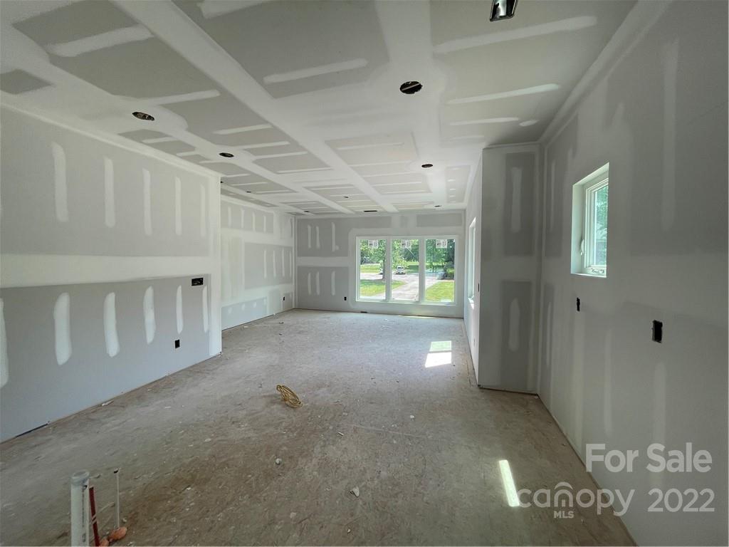7316 Swans Run Road, Unit 2 Charlotte, NC 28226 - Photo 11 of 38 Gallery Image 11