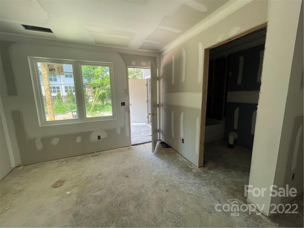 7316 Swans Run Road, Unit 2 Charlotte, NC 28226 - Photo 24 of 38 Gallery Image 24
