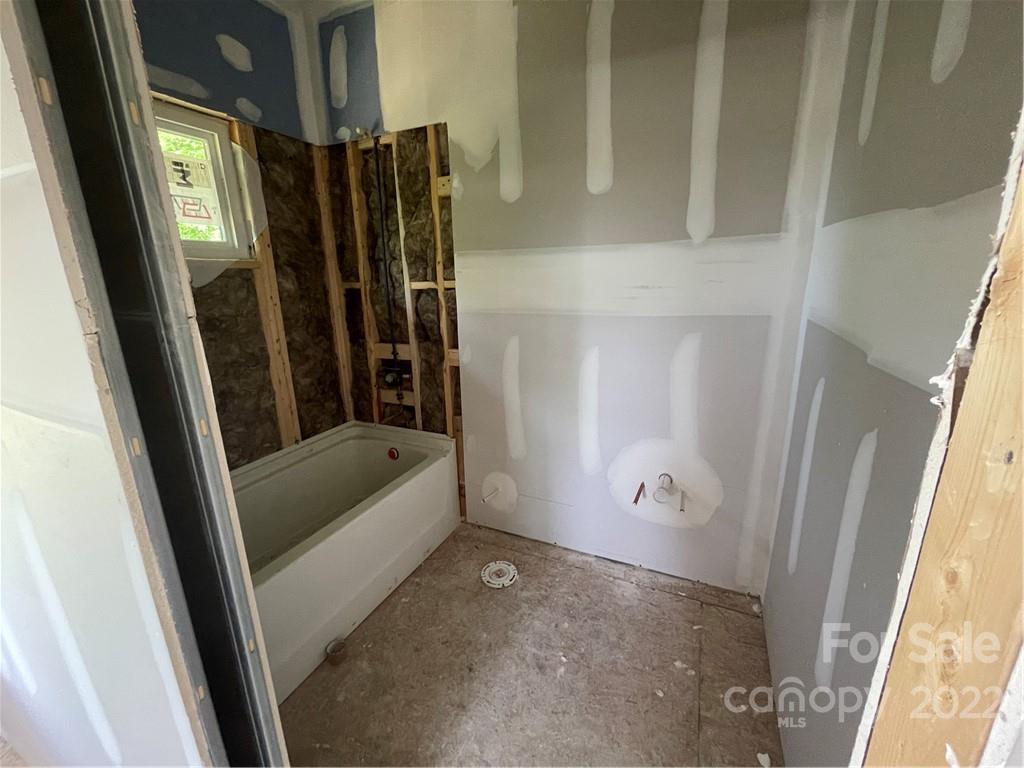 7316 Swans Run Road, Unit 2 Charlotte, NC 28226 - Photo 30 of 38 Gallery Image 30