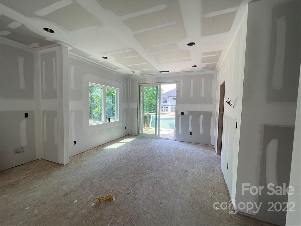 7316 Swans Run Road, Unit 2 Charlotte, NC 28226 - Photo 6 of 38 Gallery Image 6