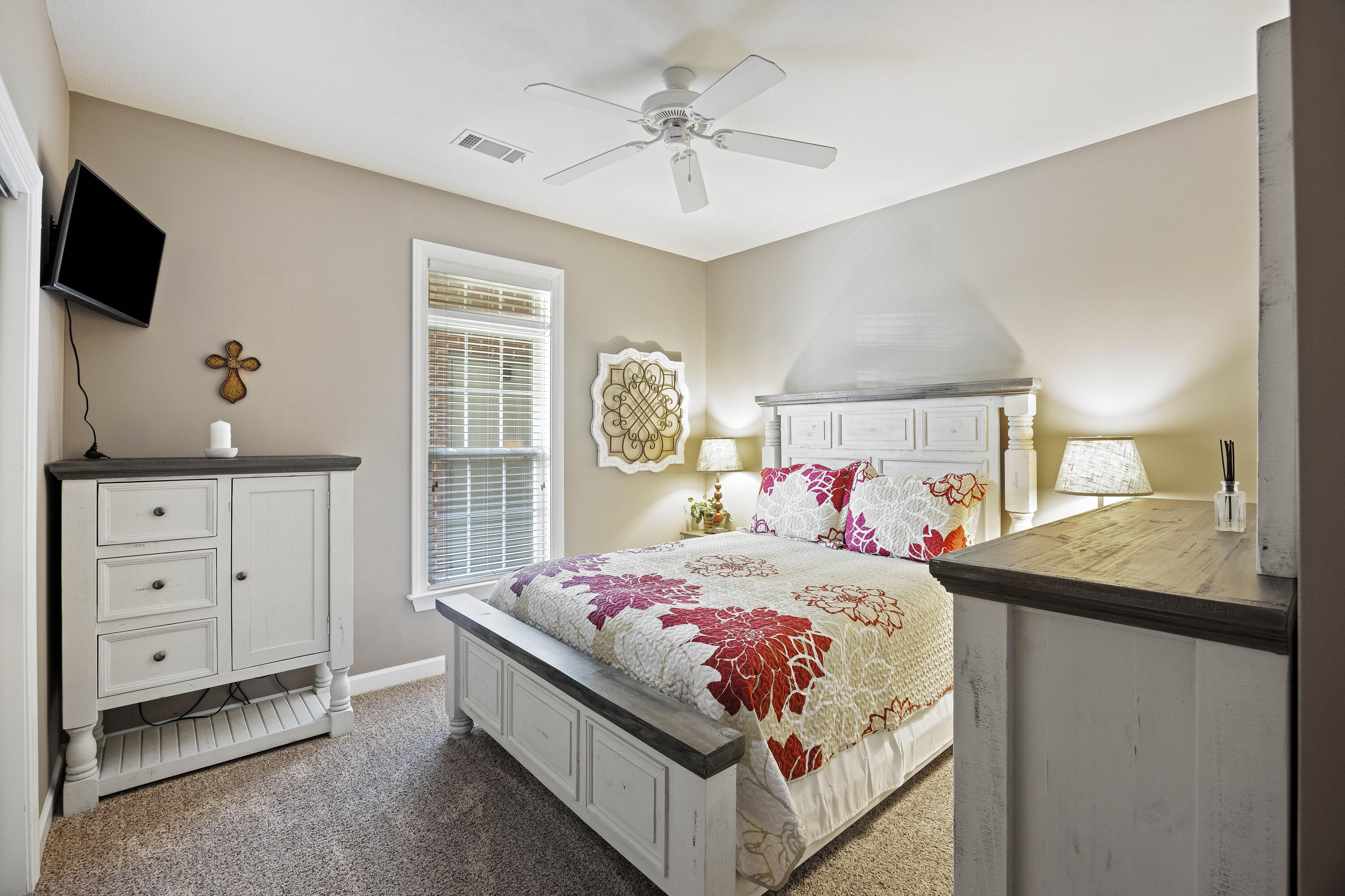 145 Ballard Lane Santee, SC 29142 - Photo 19 of 36 2nd Bedroom