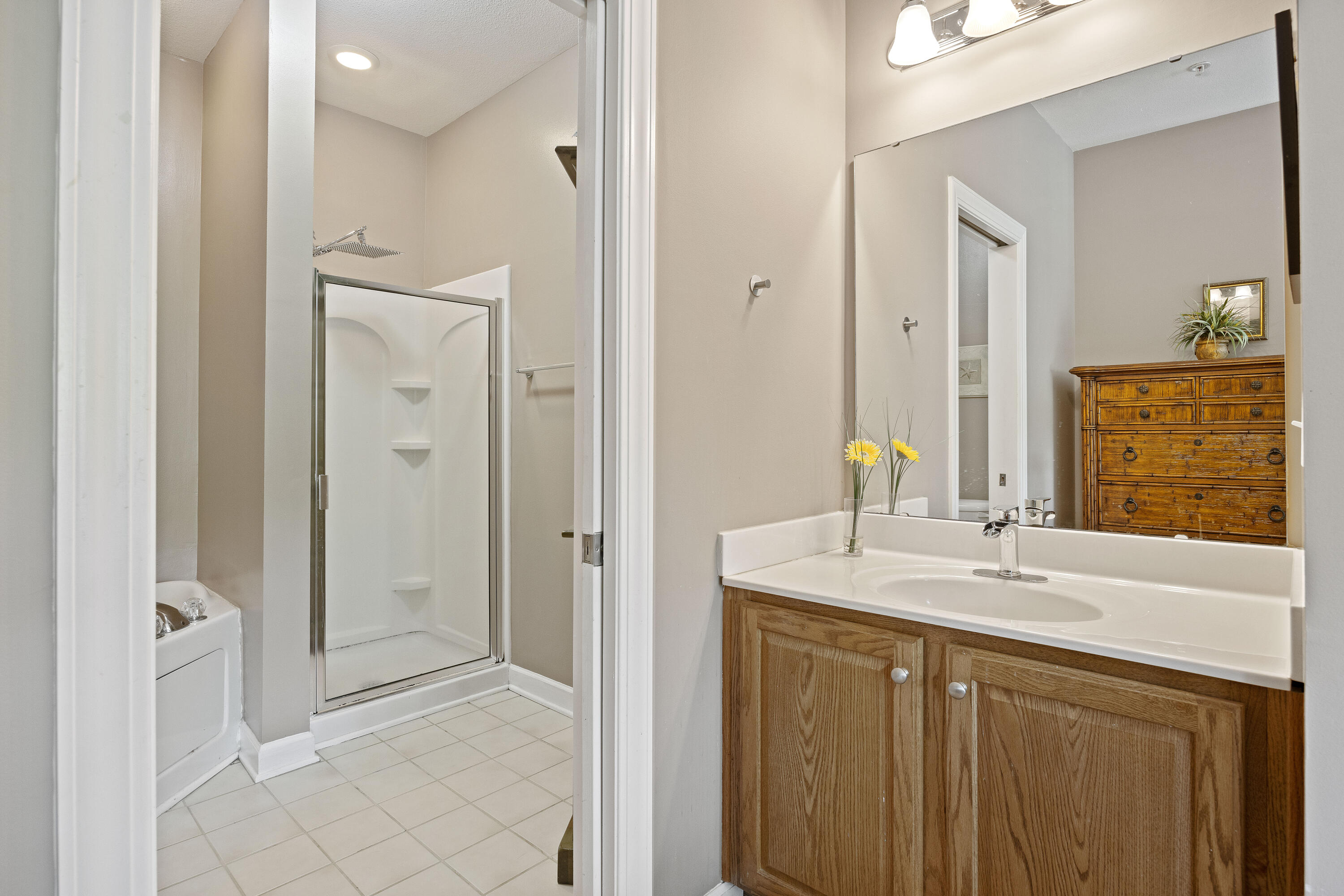 145 Ballard Lane Santee, SC 29142 - Photo 21 of 36 2nd Bath