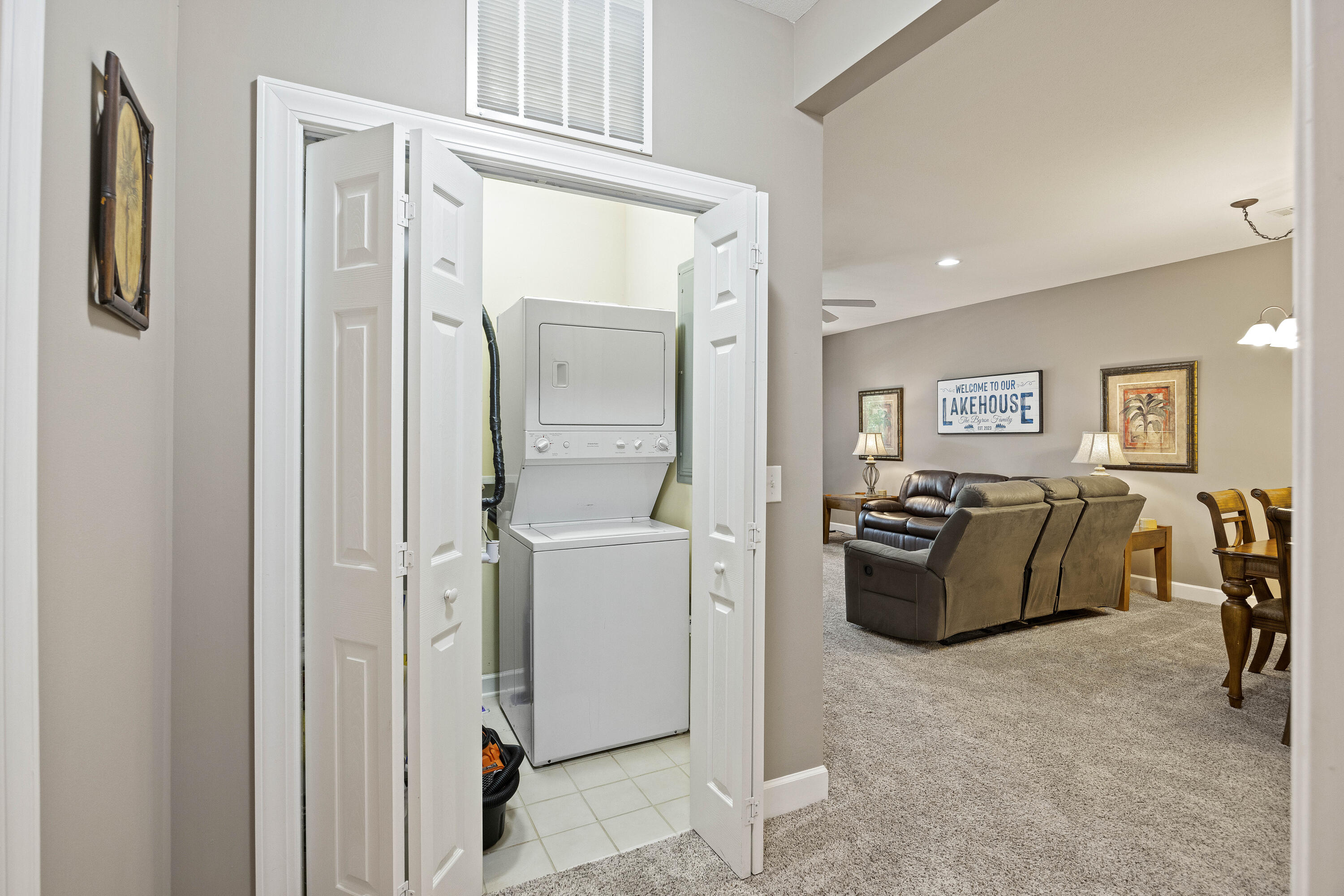 145 Ballard Lane Santee, SC 29142 - Photo 22 of 36 Laundry