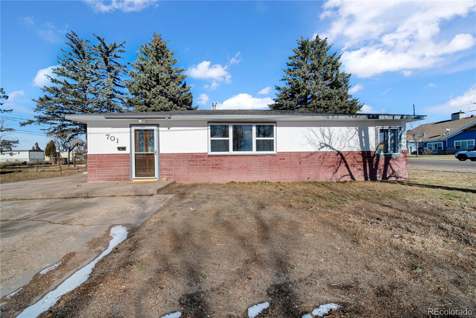 701 4th Street Akron, CO 80720 - Photo 4 of 26