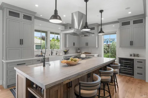 $2,975,000 | 470 Harrington Drive, Sonoma, CA 95476