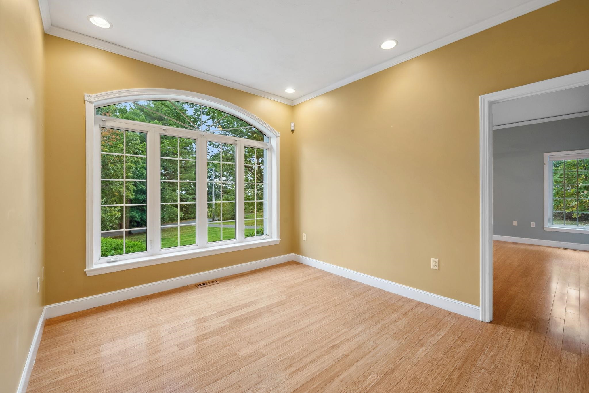 53 Searles Road Windham, NH 03087 - Photo 11 of 54