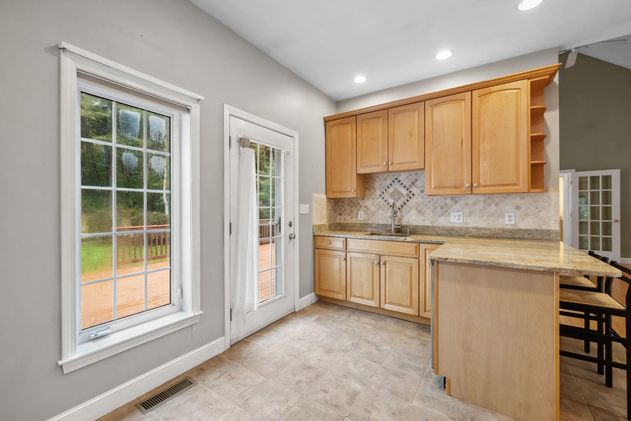 53 Searles Road Windham, NH 03087 - Photo 18 of 54