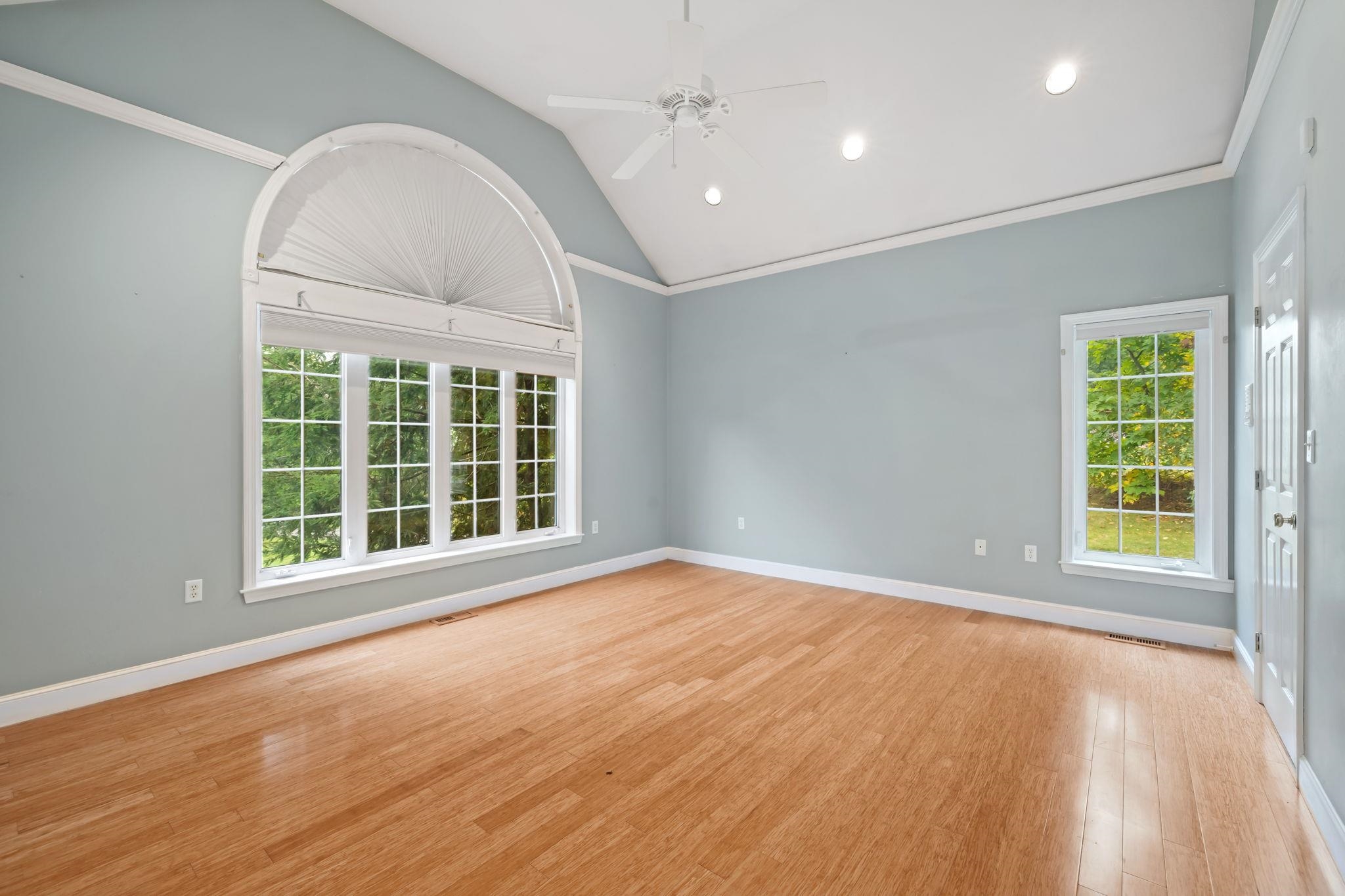 53 Searles Road Windham, NH 03087 - Photo 19 of 54