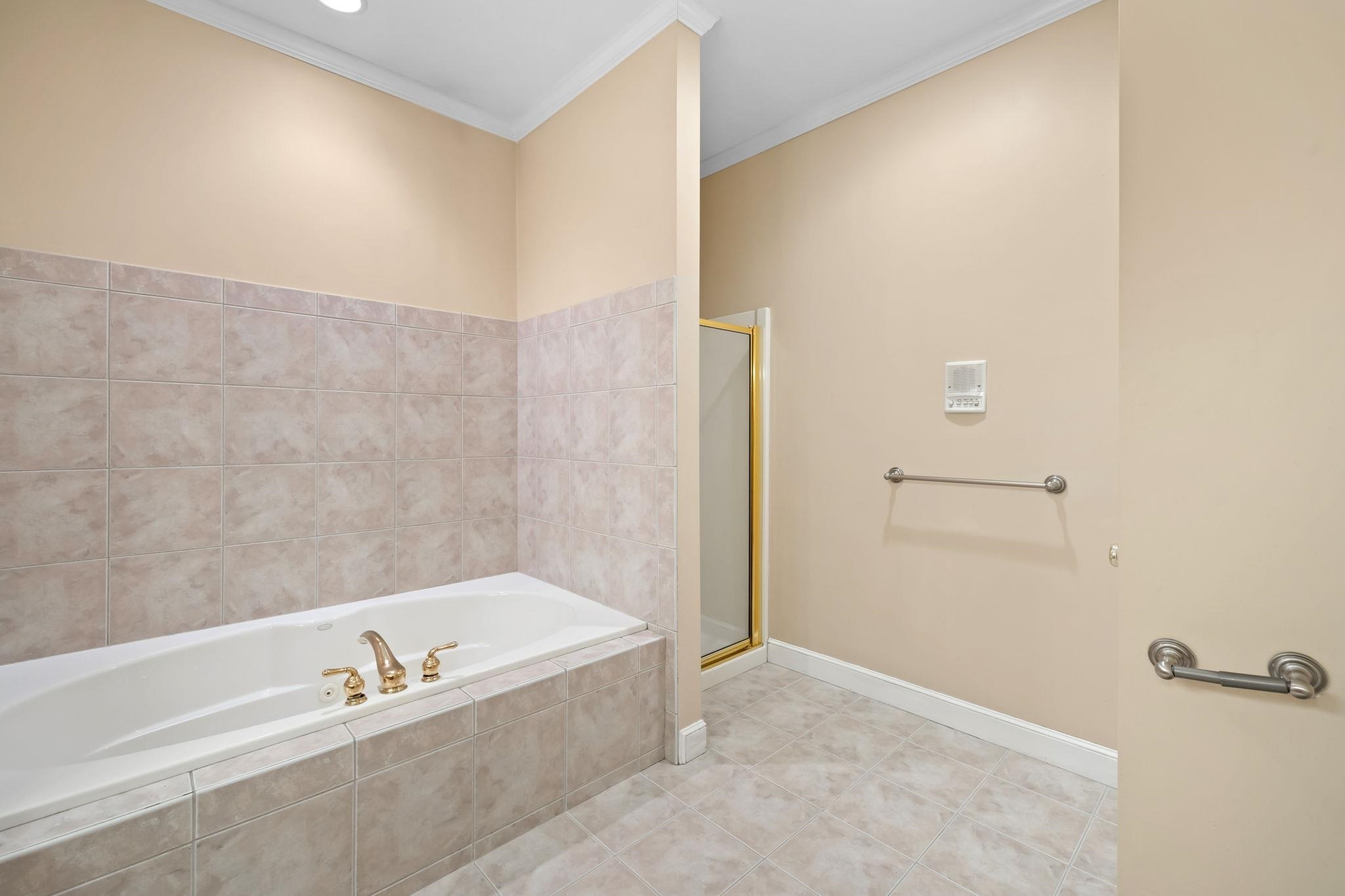 53 Searles Road Windham, NH 03087 - Photo 23 of 54