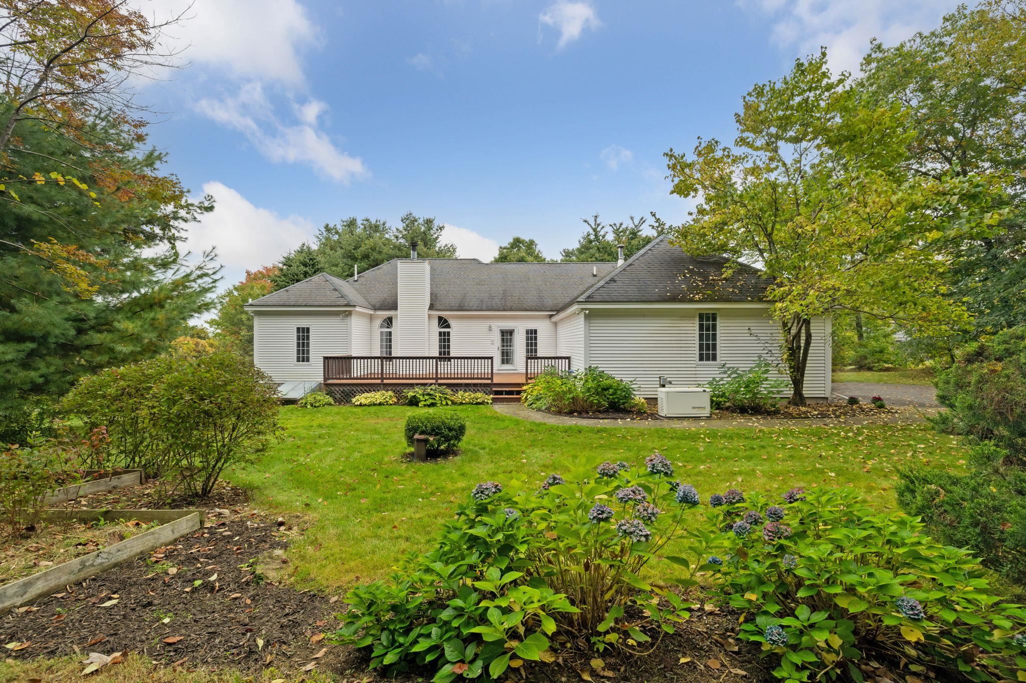 53 Searles Road Windham, NH 03087 - Photo 24 of 54