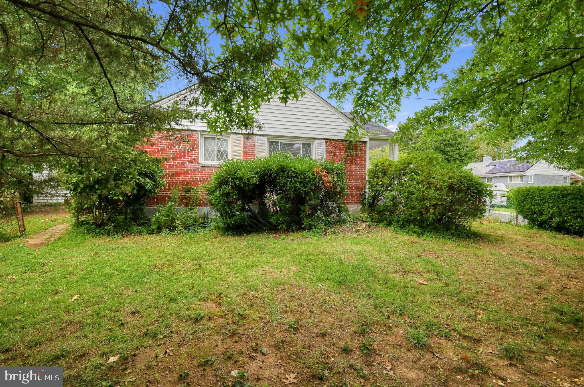 2400 Eugene Street Silver Spring, MD 20902 - Photo 26 of 28 Gallery Image 26
