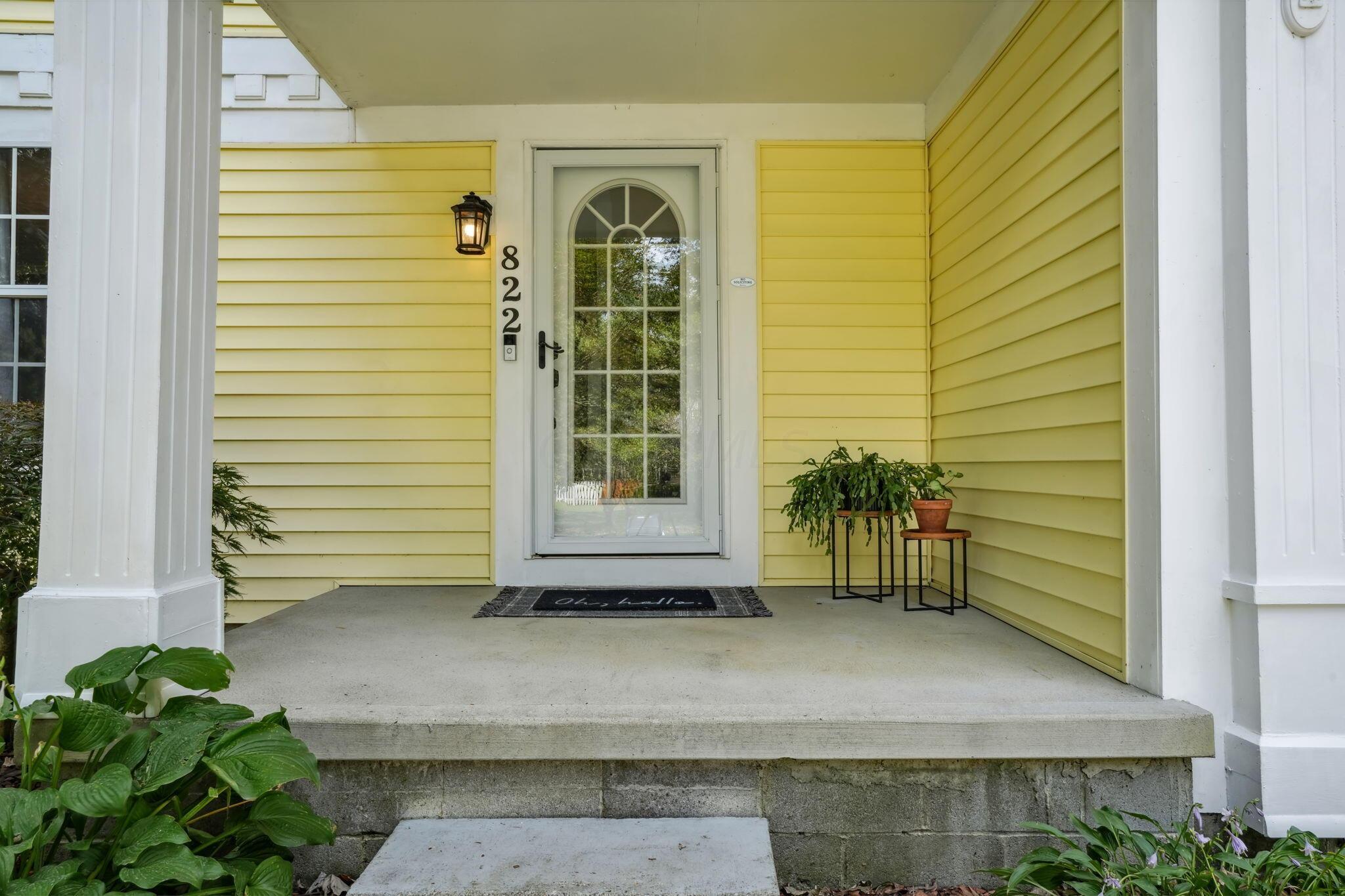 822 Lindenhaven Road Columbus, OH 43230 - Photo 6 of 58 Front Porch