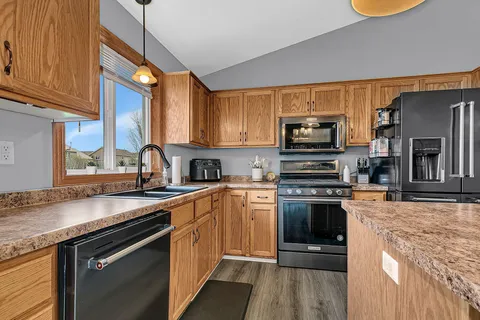 $429,000 | 536 20th Avenue North, Sartell, MN 56377