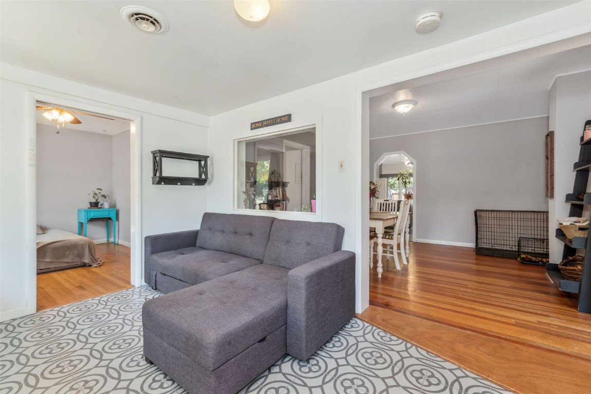 490 East Jefferson Avenue Hayden, CO 81639 - Photo 23 of 35 a living room with furniture and wooden floor