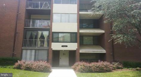 8001 Mandan Road, Unit T3 Greenbelt, MD 20770 - Photo 9 of 11 Exterior (Rear)