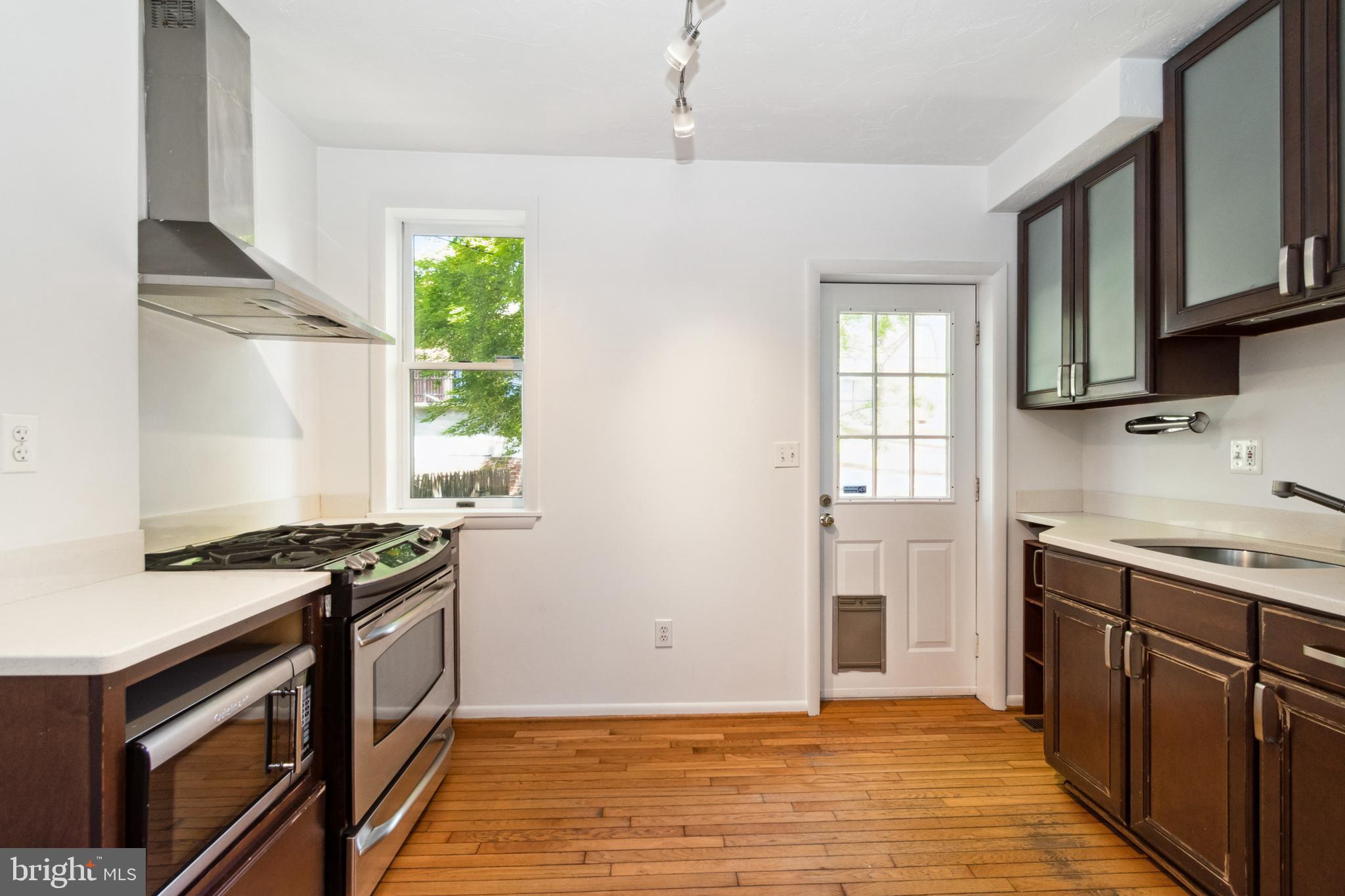 604 Harding Place Baltimore, MD 21211 - Photo 11 of 25 Gallery Image 11
