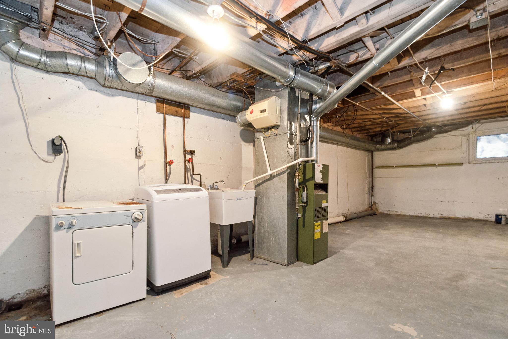 604 Harding Place Baltimore, MD 21211 - Photo 21 of 25 Gallery Image 21