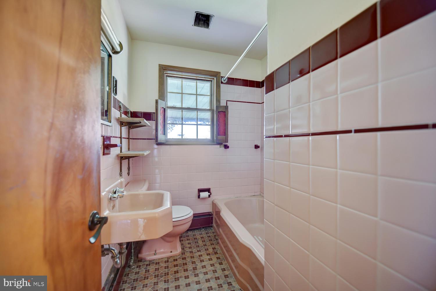 340 Station Road Roebling, NJ 08554 - Photo 21 of 35