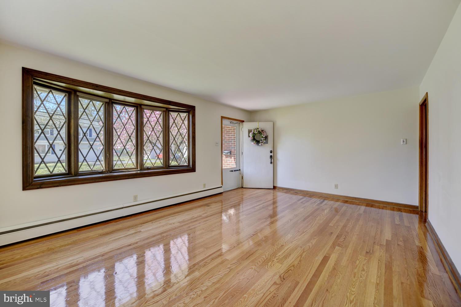 340 Station Road Roebling, NJ 08554 - Photo 6 of 35