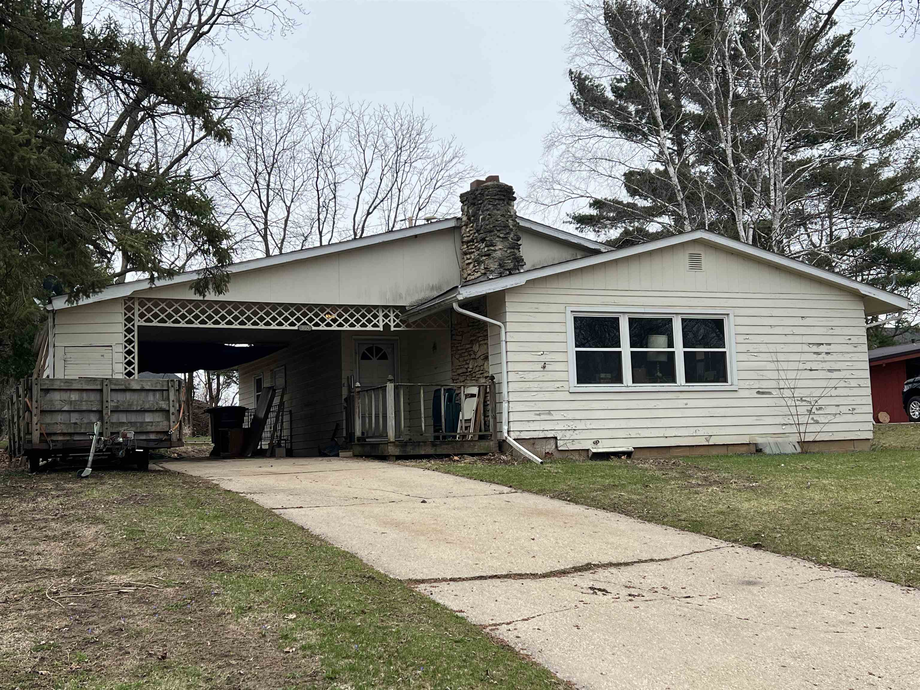 305 Gifford Street Orfordville, WI 53576 - Photo 1 of 37