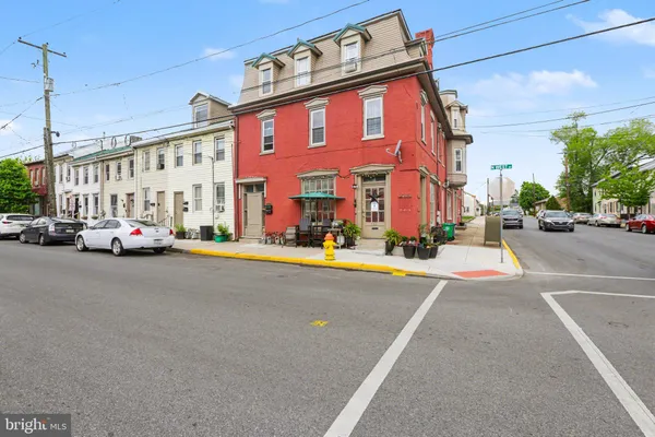 $465,000 | 160 North West Street, Carlisle, PA 17013