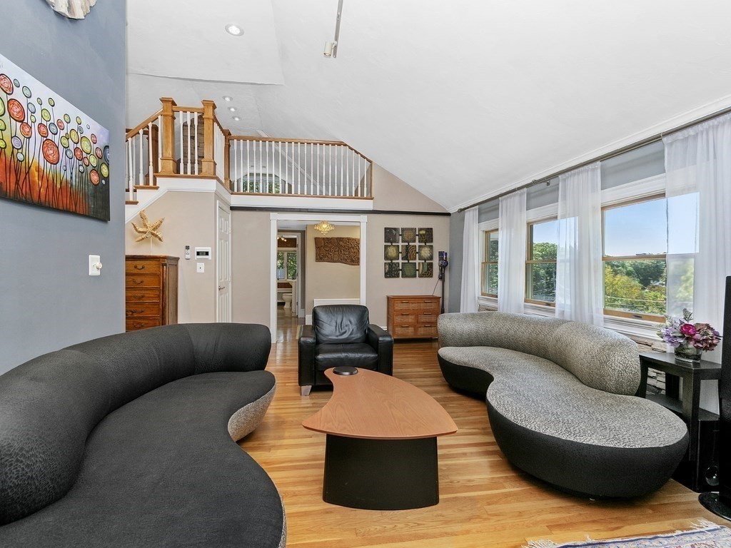 100 Risley Road Boston, MA 02467 - Photo 7 of 37 Gallery Image 7