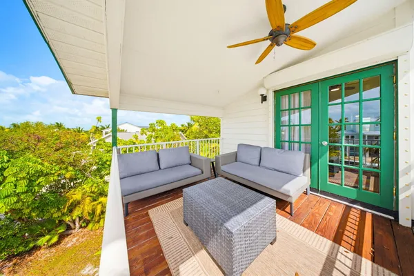 $1,199,000 | 17151 Marlin Drive, Sugarloaf, FL 33042