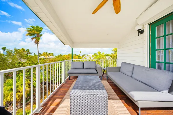 $1,199,000 | 17151 Marlin Drive, Sugarloaf, FL 33042