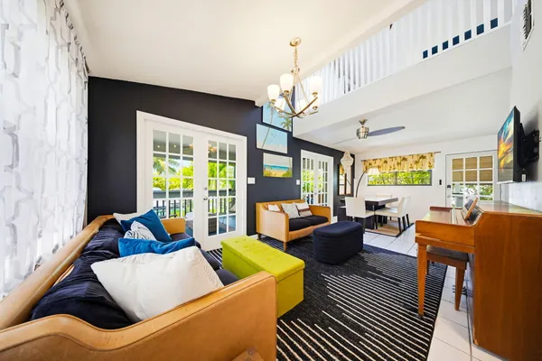 $1,199,000 | 17151 Marlin Drive, Sugarloaf, FL 33042