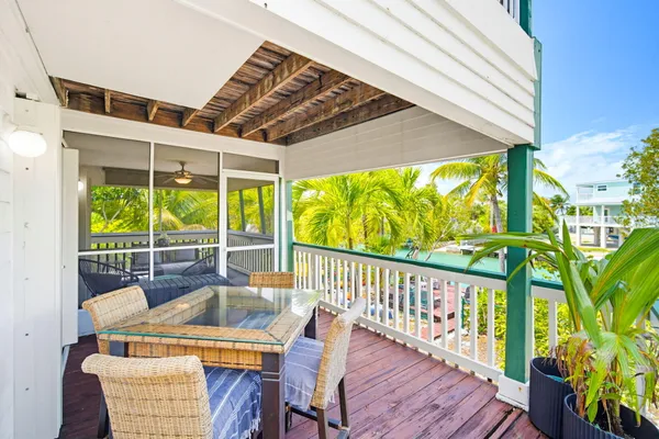$1,199,000 | 17151 Marlin Drive, Sugarloaf, FL 33042
