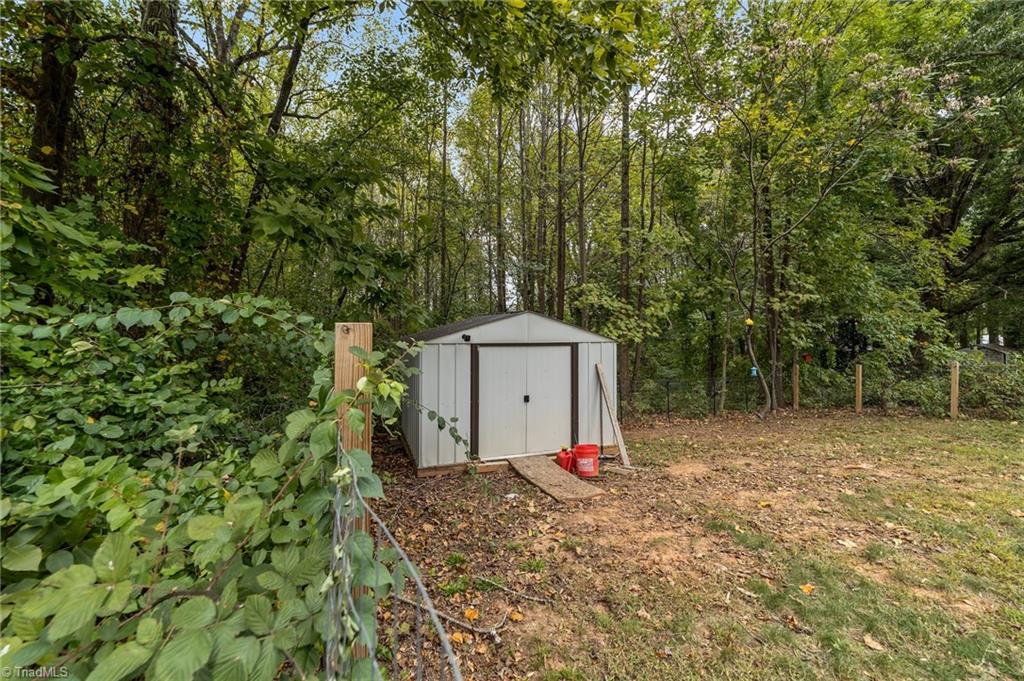 6579 Holder Road Clemmons, NC 27012 - Photo 24 of 32