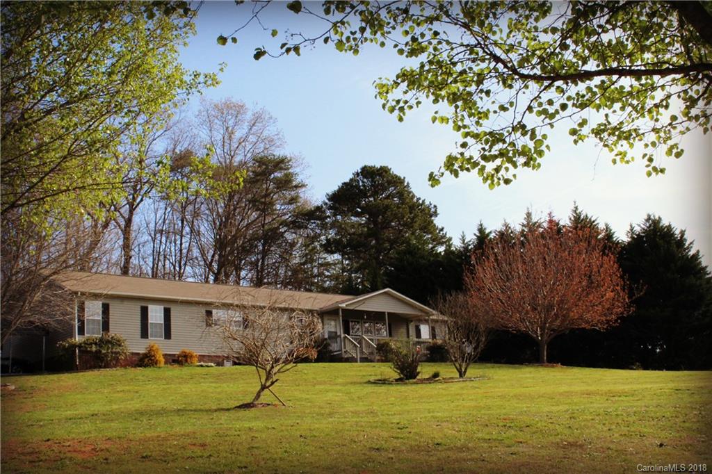569 Lee Road Forest City, NC 28043 - Photo 3 of 25 Gallery Image 3