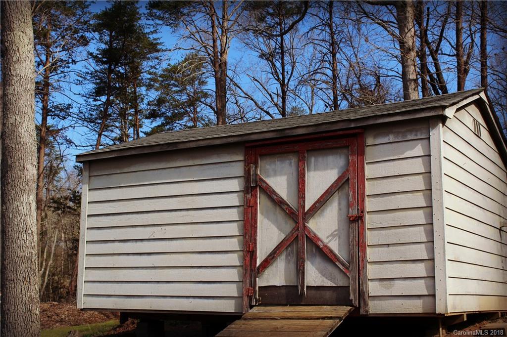 569 Lee Road Forest City, NC 28043 - Photo 8 of 25 Gallery Image 8