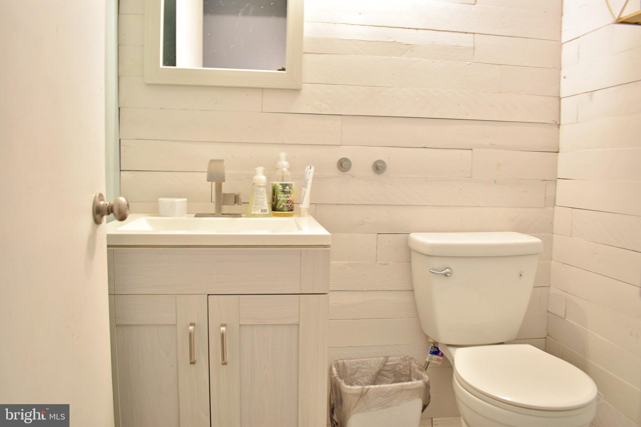 27 Baltusrol Road Dover, DE 19904 - Photo 10 of 33 Powder Room