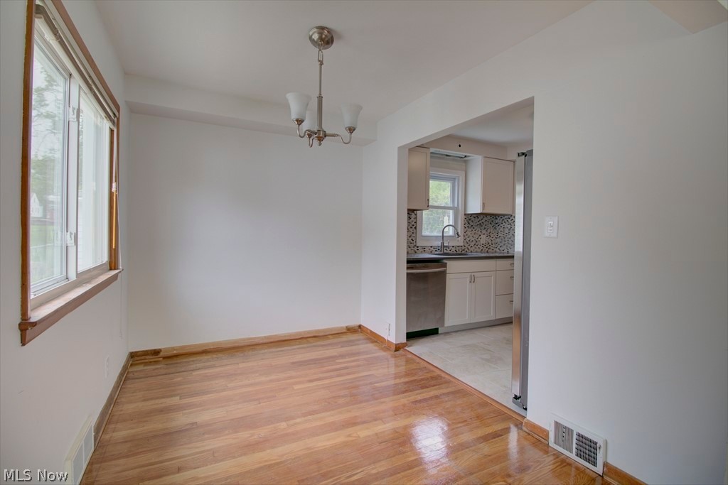 2105 Keystone Road Cleveland, OH 44134 - Photo 10 of 29