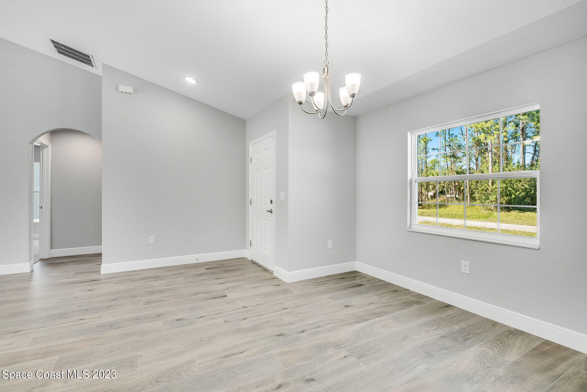 867 Cochran Road Southeast Palm Bay, FL 32909 - Photo 4 of 26 3