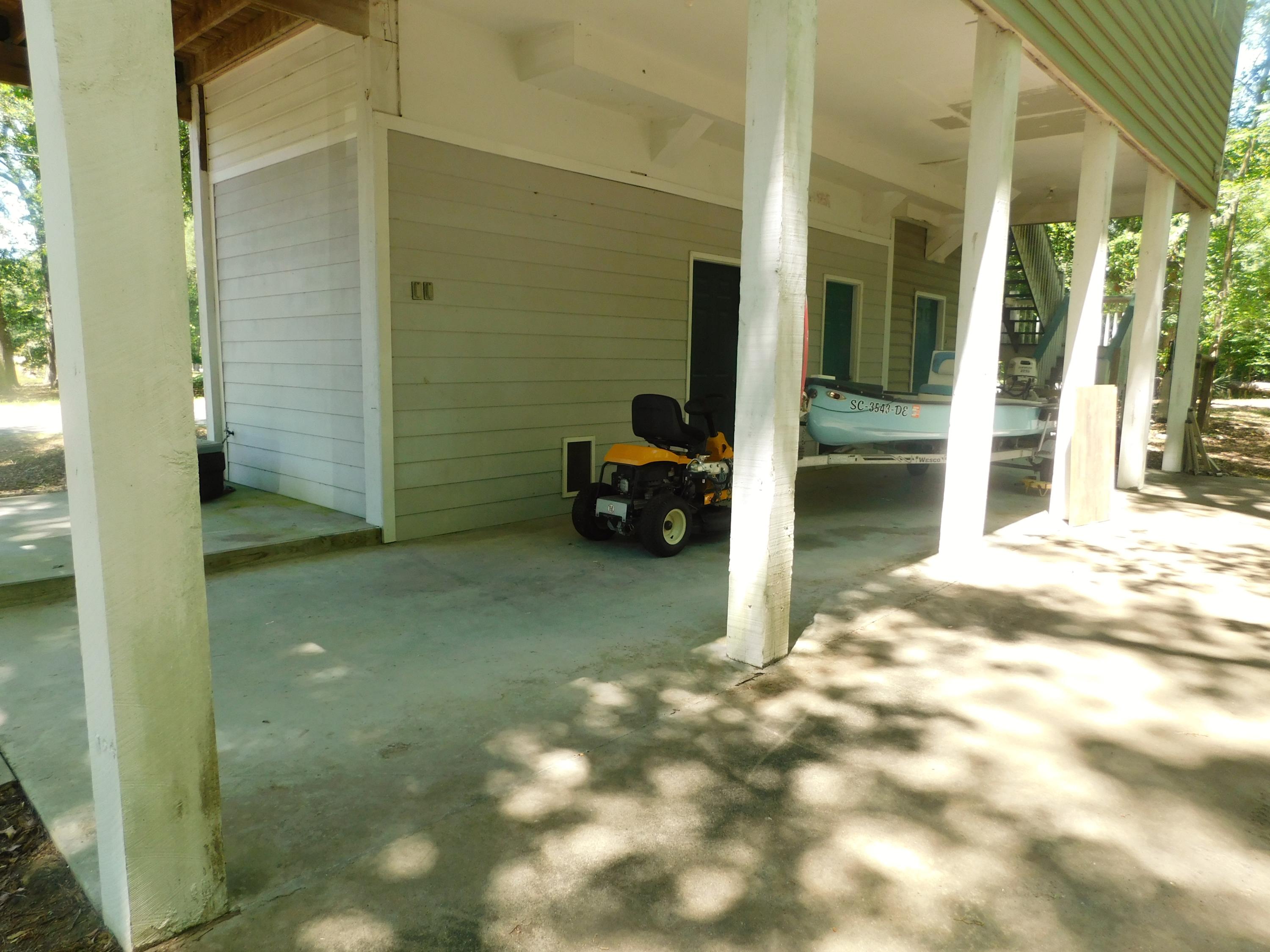 8345 Palmetto Road Edisto Island, SC 29438 - Photo 9 of 33 DSCN0975