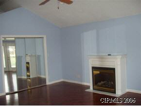 4100 North Huntington Road Marion, IN 46952 - Photo 3 of 8 Gallery Image 3