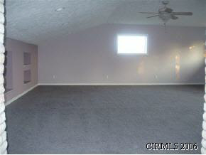 4100 North Huntington Road Marion, IN 46952 - Photo 6 of 8 Gallery Image 6