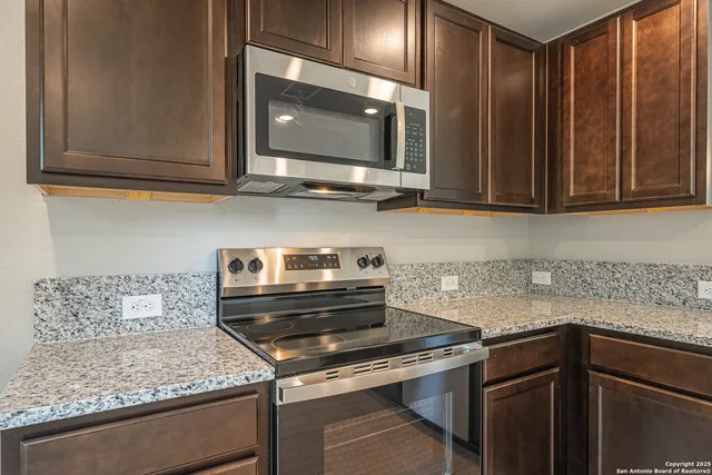 $238,000 | 324 Mar Hill Street, Seguin, TX 78155