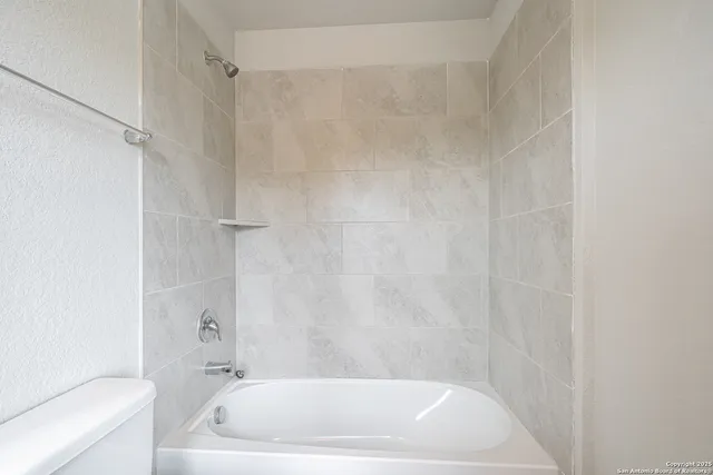 $238,000 | 324 Mar Hill Street, Seguin, TX 78155