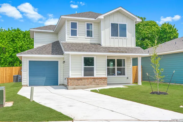 $238,000 | 324 Mar Hill Street, Seguin, TX 78155