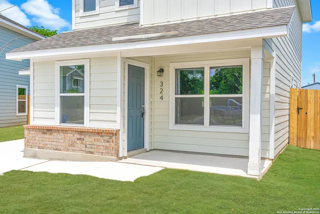 $238,000 | 324 Mar Hill Street, Seguin, TX 78155