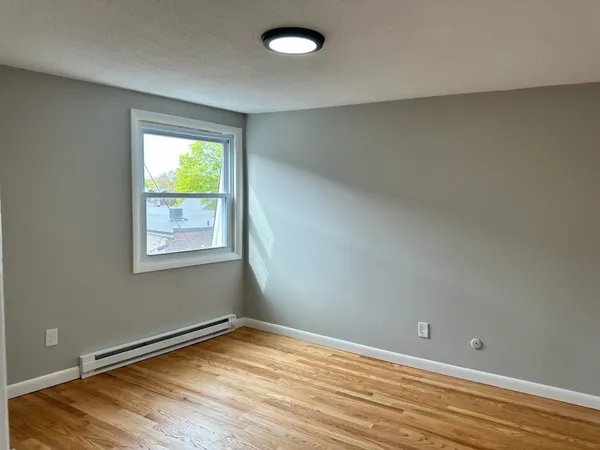 $2,400 | 83 Haven Street, Unit 6F, Reading, MA 01867