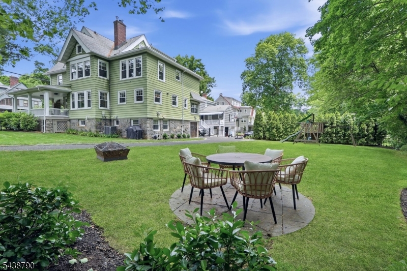 610 Springfield Avenue Summit, NJ 07901 - Photo 46 of 50
