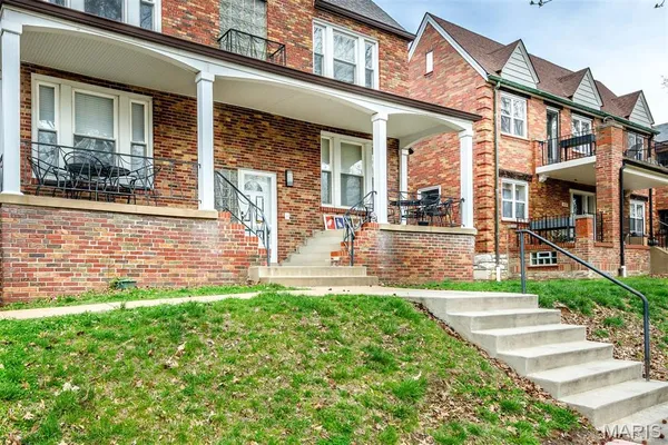 $505,000 | 6663 Devonshire Avenue, St. Louis, MO 63109
