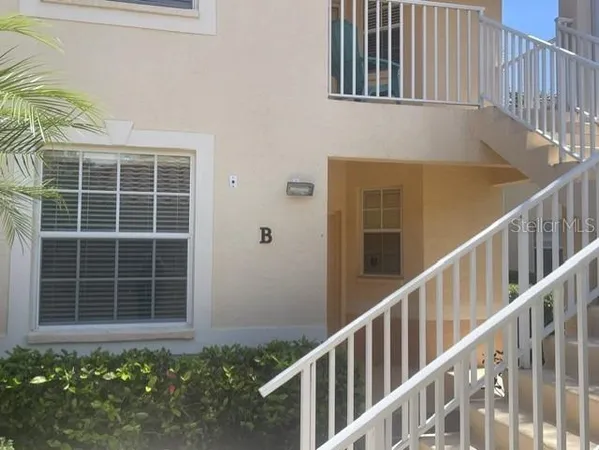 $2,025 | 4270 Vicenza Drive, Unit B40, Venice, FL 34293