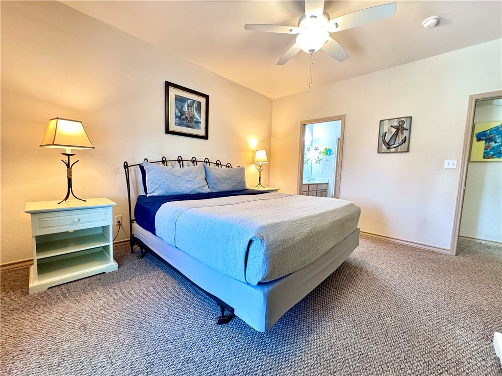 14427 Compass Street, Unit B11 Corpus Christi, TX 78418 - Photo 12 of 32